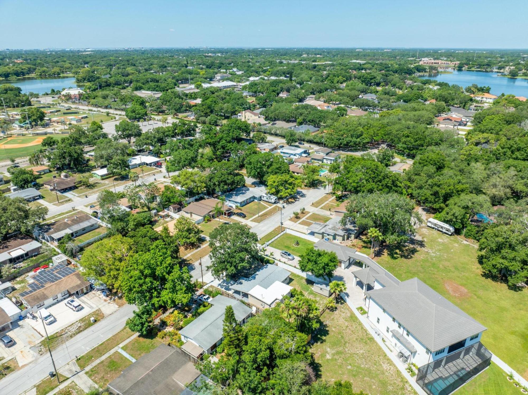 הוילה Lakefront Private Oasis In Tampa Bay מראה חיצוני תמונה